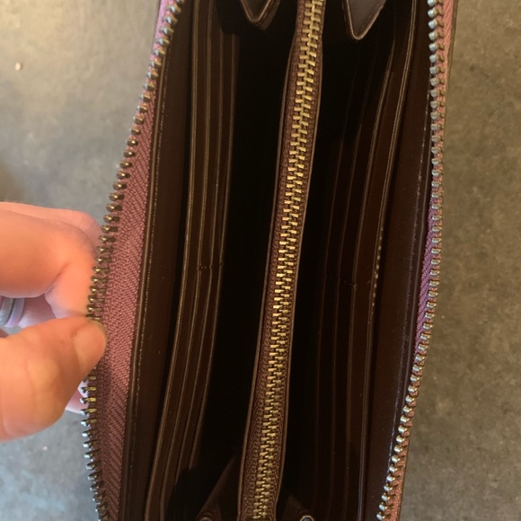 Coach Wallet - Picture 3 of 3